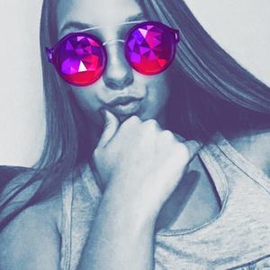 Meet your Posher, Gabi